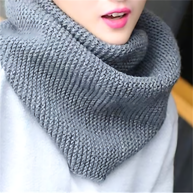 Susannah - Women's Infinity Loop Winter Scarf