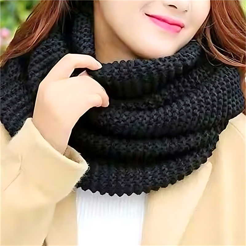 Susannah - Women's Infinity Loop Winter Scarf