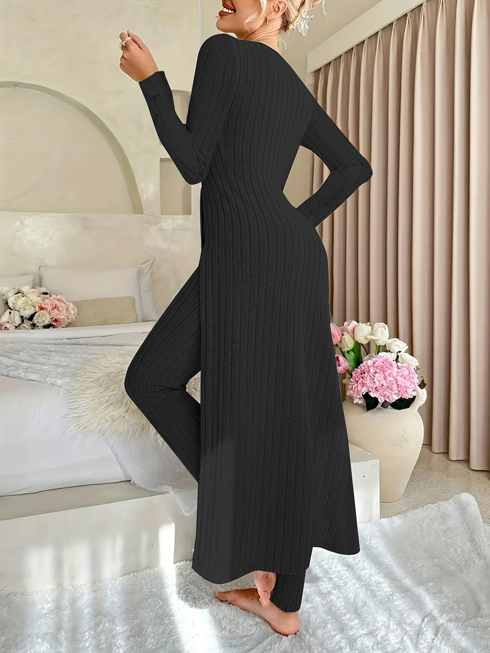 Verity - Women's Cozy Ribbed Two-Piece Lounge Set