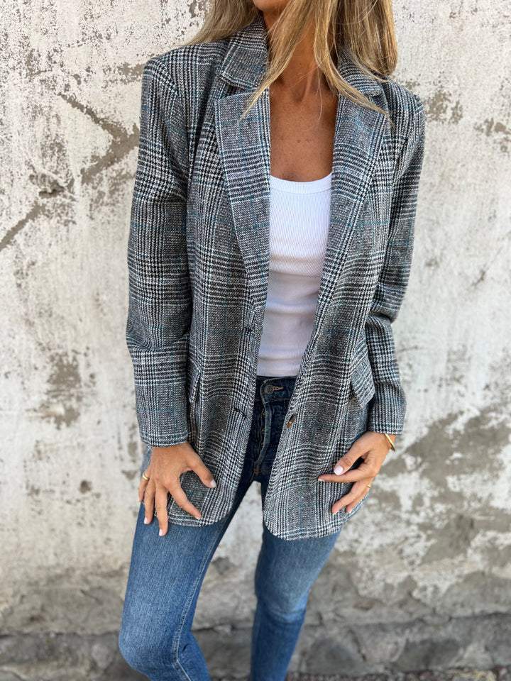 Elodie | Women's Fitted Tailored Blazer