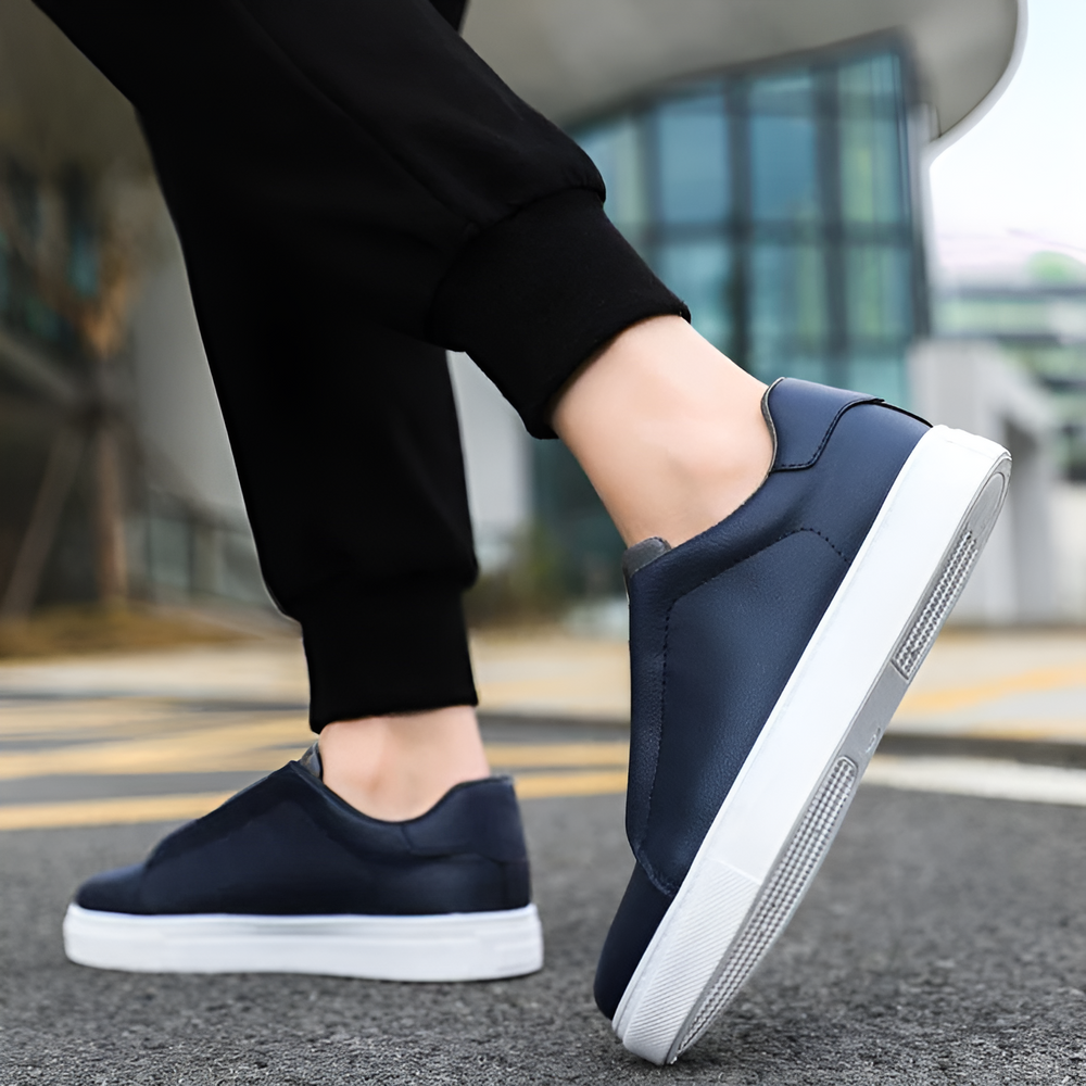 Octavian - Men's Sleek Leather Sneakers