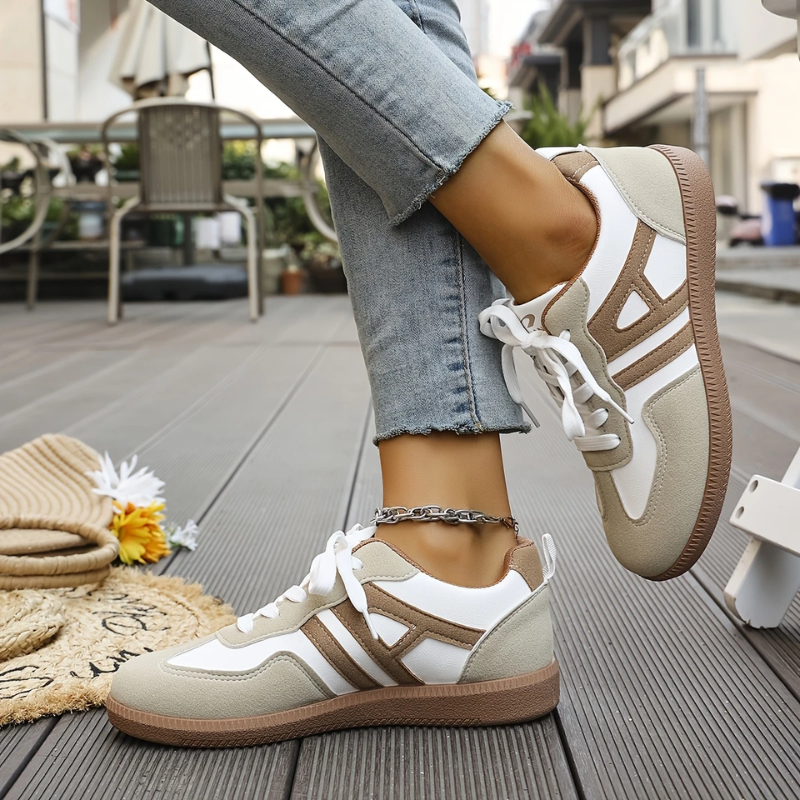 Marlowe | Women's Wide Comfortable Sneakers