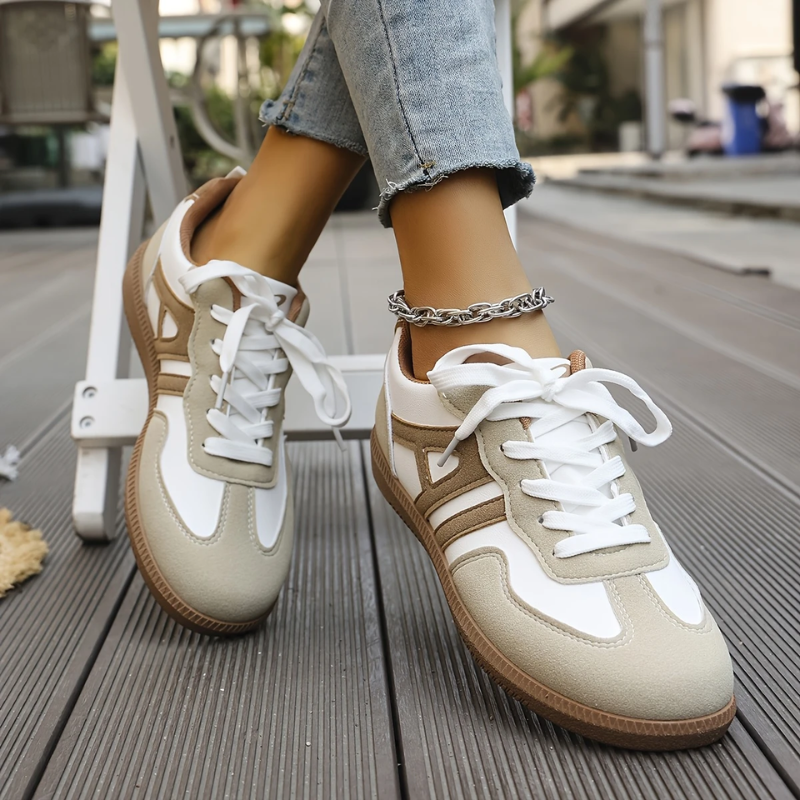 Marlowe | Women's Wide Comfortable Sneakers