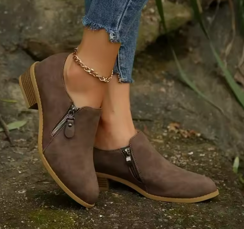 Nora | Women's Chelsea Ankle Boots Flat