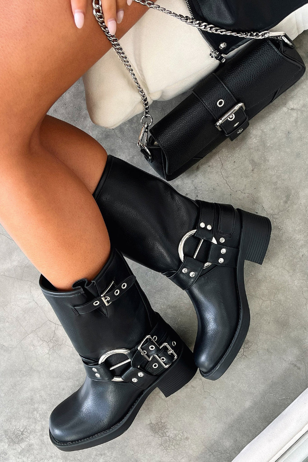 Lydia - Women's Short Black Leather Boots