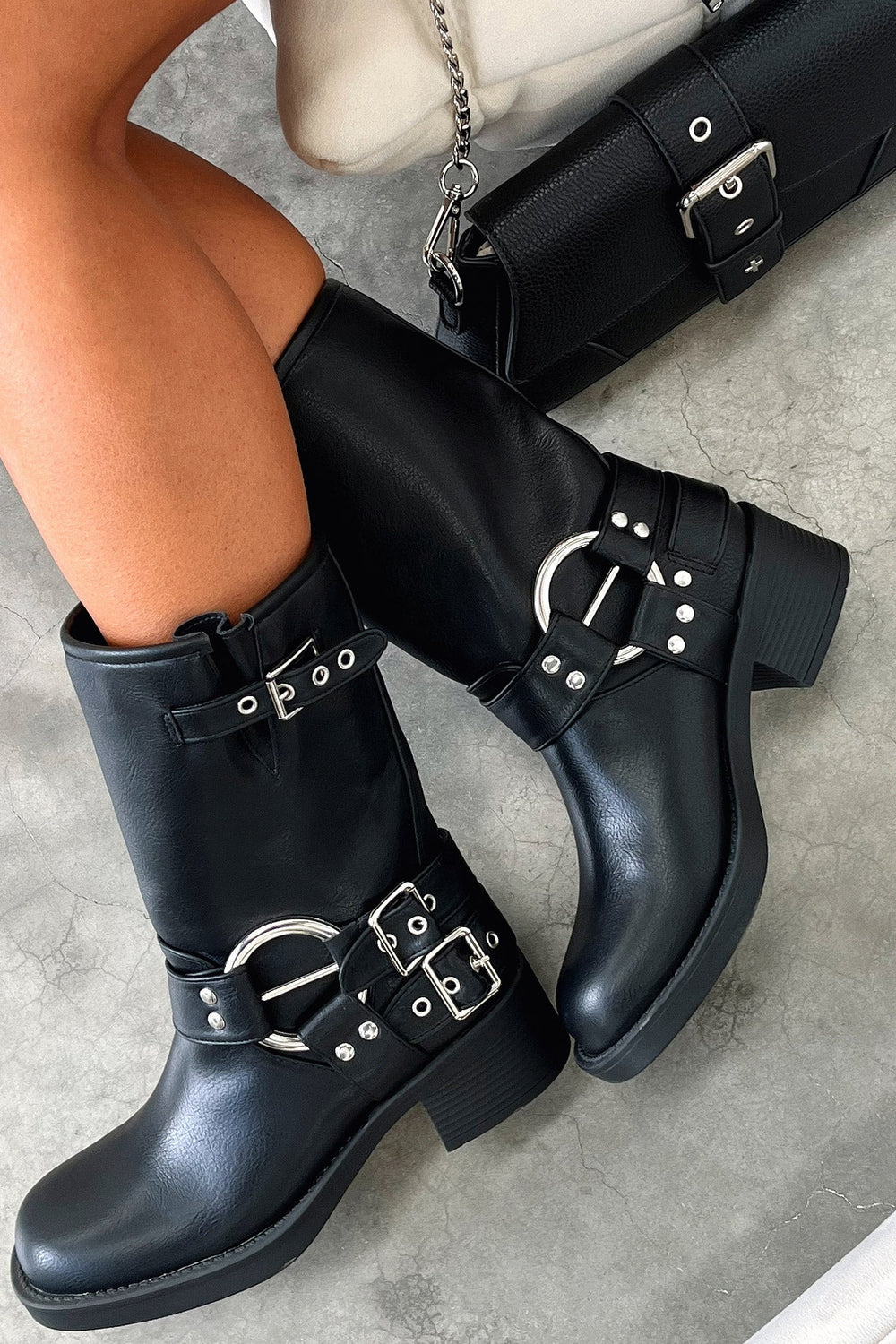 Lydia - Women's Short Black Leather Boots