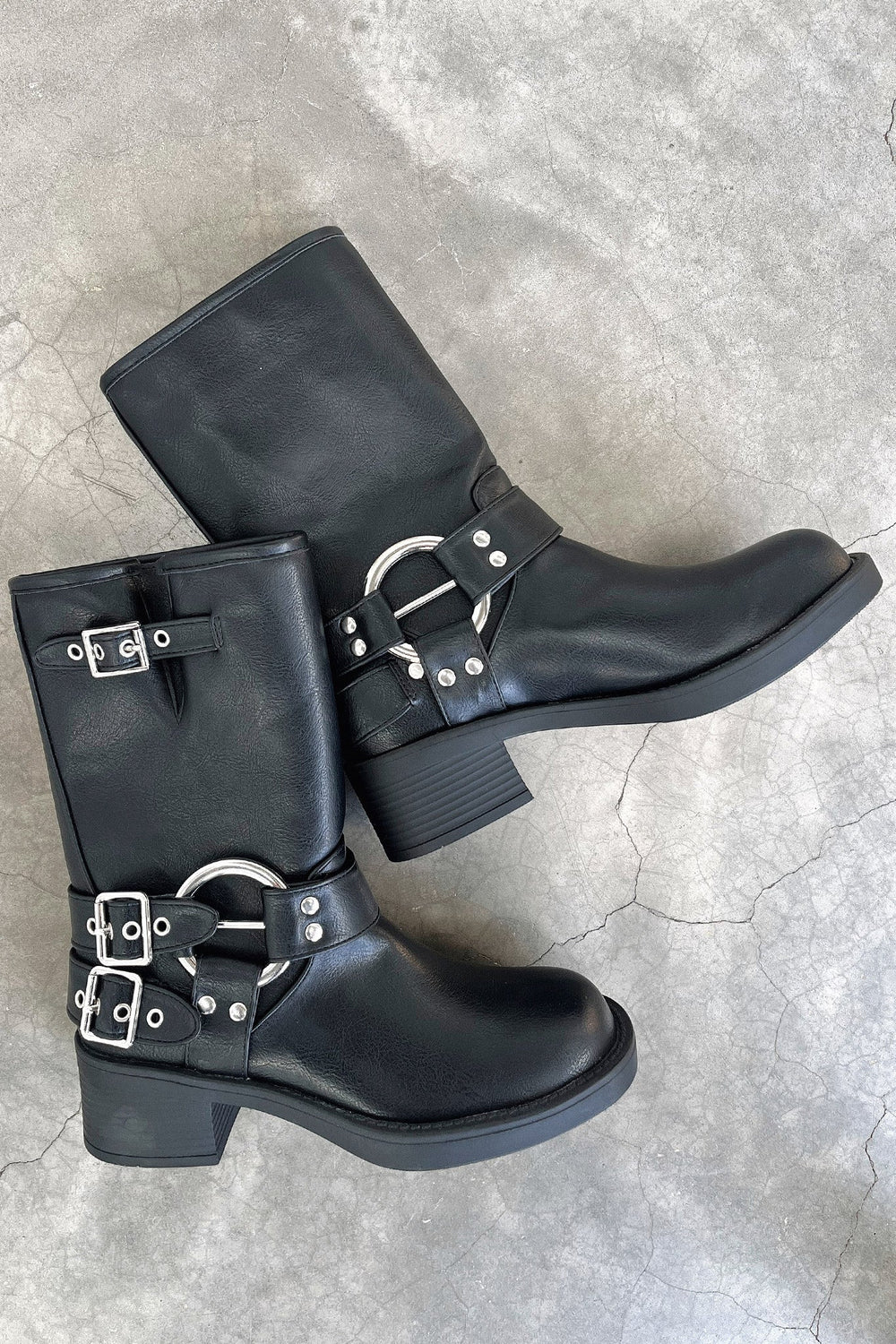 Lydia - Women's Short Black Leather Boots