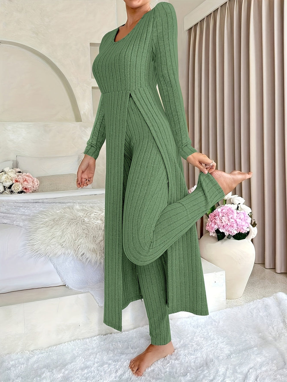 Verity - Women's Cozy Ribbed Two-Piece Lounge Set