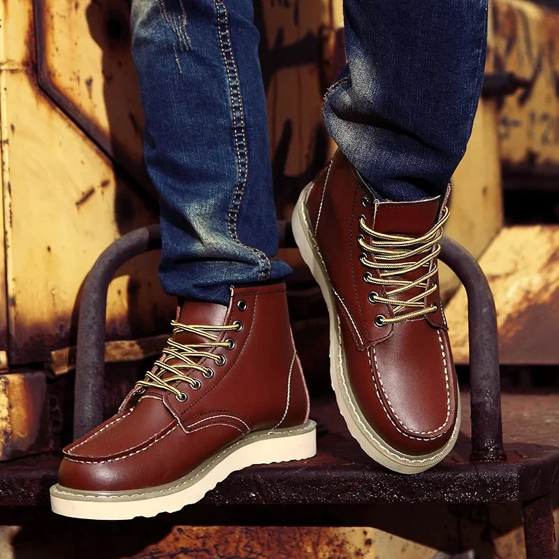 Kenneth - Men's Rugged Lace-Up Leather Boots