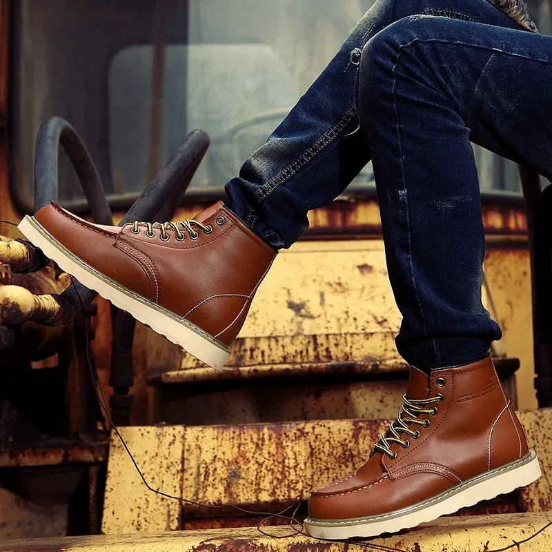 Kenneth - Men's Rugged Lace-Up Leather Boots